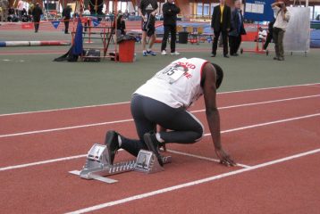 Martial Minyem sur 200m aux championnats de France Jeunes en salle 2007 INSEP Paris
