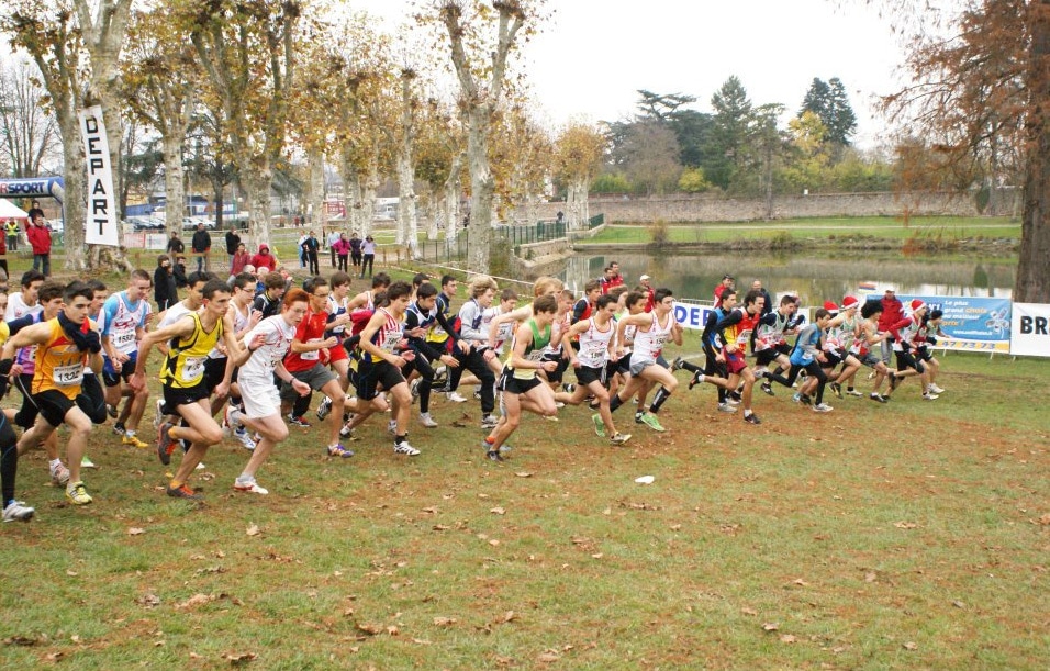 Départ de course Minimes-Cadets au cross de Carmaux 2011