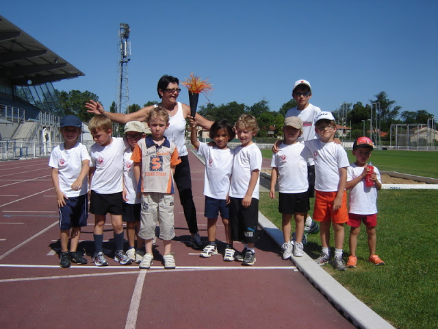 Olympiades athlé baby 2012 à Castres