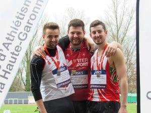 Thomas Loubat-Molinier sur le podium du marteau Espoir aux Championnats de France Lancers Longs 2016 à Sesquières