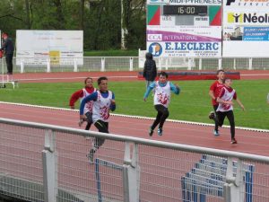 Les benjamins et minimes du TSA à la 1ère journée de brassage 2016 à Carmaux