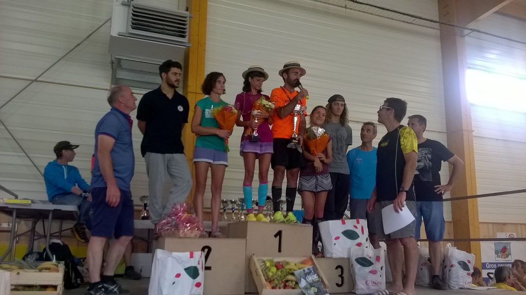 Maxime Durand et Juliette Bouisson vainqueurs du trail du Montalet 2016 à Lacaune