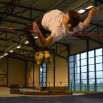 Eddy Rocchi au saut en hauteur aux Championnats d'Occitanie Espoirs-Elites en salle 2017 à Bompas