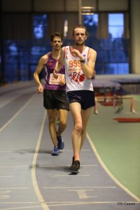 Steve Rémi aux championnats d'Occitanie de marche en salle 2017 à Bompas