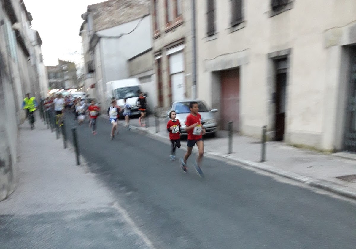 Course enfant du 10km Opel de Castres 2017