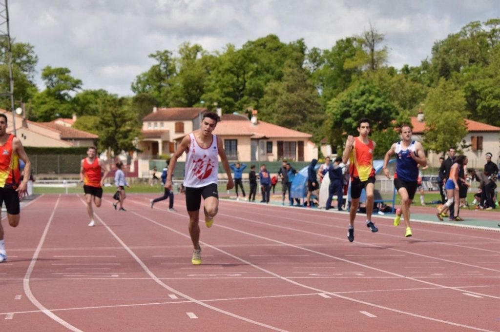 Anthony Velasco à l'arrivée du 400m du 1er tour des interclubs 2017 à Castres