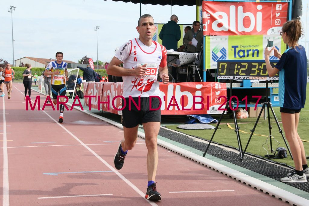 Enrico Ferré à l'arrivée du semi-marathon d'Albi 2017