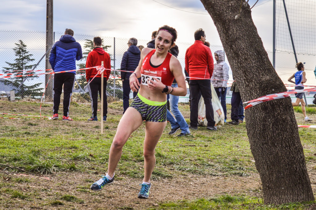 Alexia Vaissette sur la course des As féminins aux championnats d'Occitanie de cross 2018 à Alès