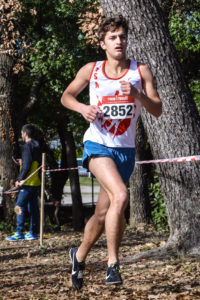 Guerric Mérimée sur la course des minimes aux championnats d'Occitanie de cross 2018 à Alès