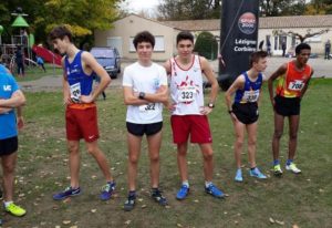 La famille Danieau au départ de la course des cadets au cross de la Cité 2018 à Carcassonne