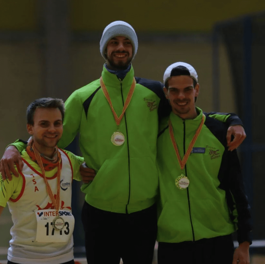 nicolas de neve podium championnats occitanie marche en salle 2023